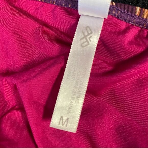 PilyQ Bohemian Rhapsody Underwire Halter Bra TopHipster Bikini Bottom Multi M - Picture 14 of 16